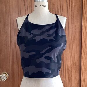 Old Navy Active Powersoft Black and Gray Camo Racerback Sports Bra Size XXL